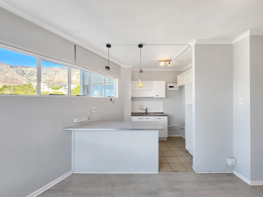 To Let 0 Bedroom Property for Rent in Tamboerskloof Western Cape